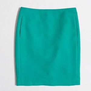Emerald Crepe Pencil Skirt NWOT